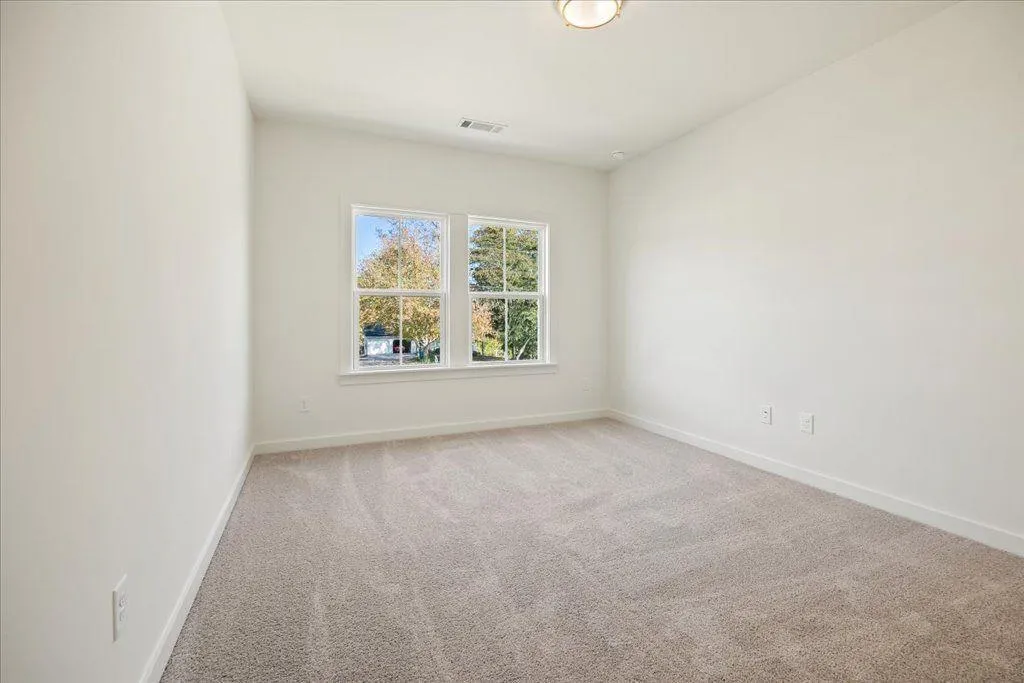 Cumming, Georgia 30028, United States, 4 Bedrooms Bedrooms, ,4 BathroomsBathrooms,Residential,Active,115803