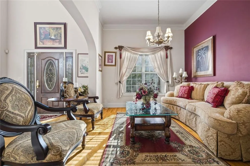 McDonough, Georgia 30253, United States, 7 Bedrooms Bedrooms, ,5 BathroomsBathrooms,Residential,Active,252001