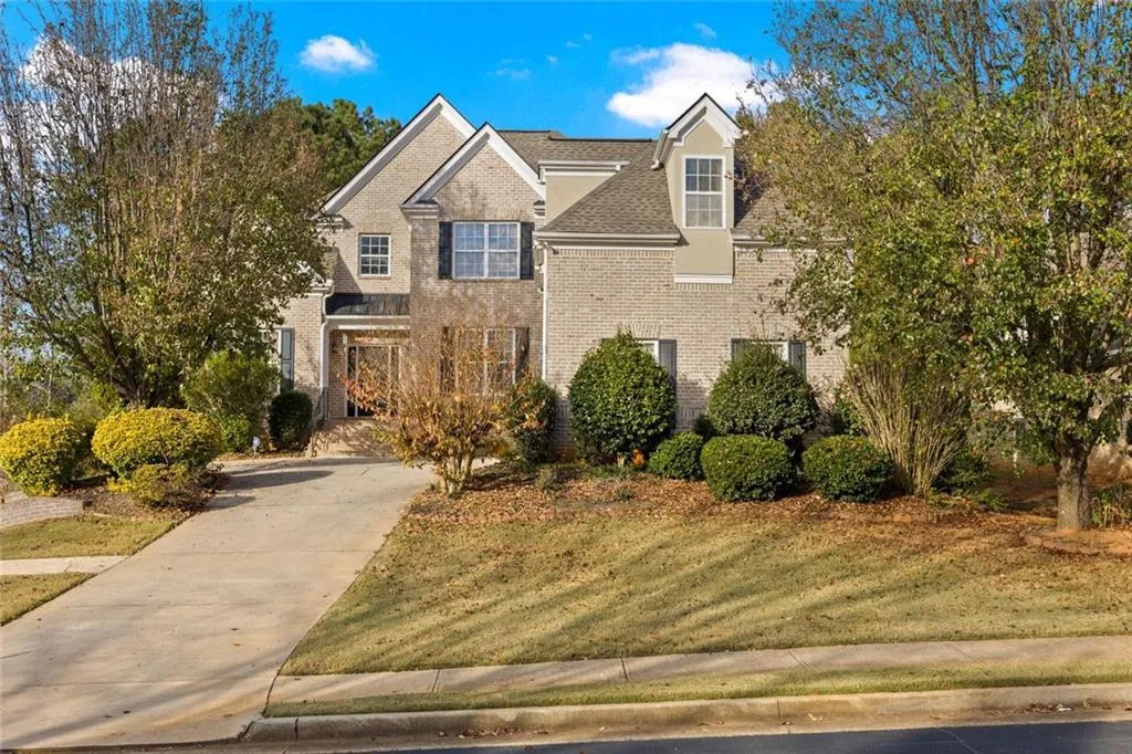 McDonough, Georgia 30253, United States, 7 Bedrooms Bedrooms, ,5 BathroomsBathrooms,Residential,Active,252001