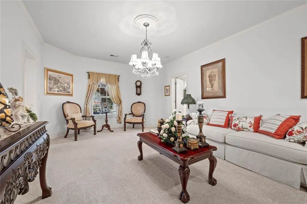 McDonough, Georgia 30253, United States, 7 Bedrooms Bedrooms, ,5 BathroomsBathrooms,Residential,Active,252001