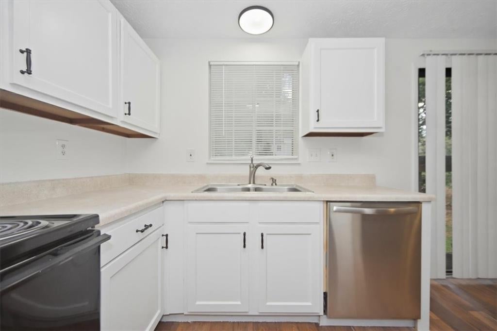 2116 Scarbrough Road