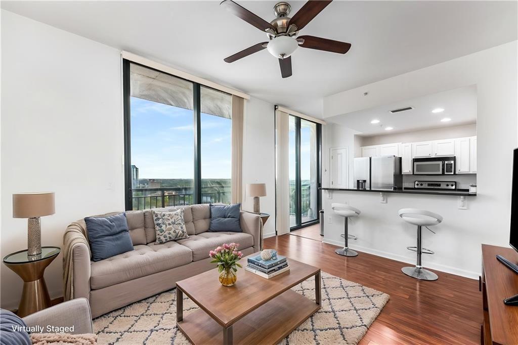 3040 Peachtree Rd 1205