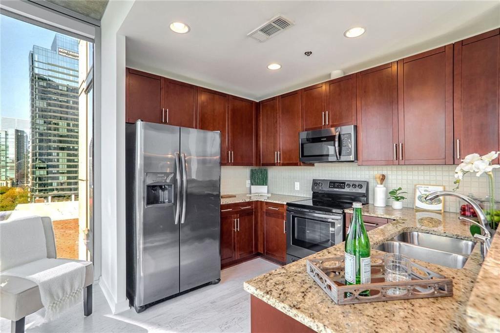 855 Peachtree Street NE 1201