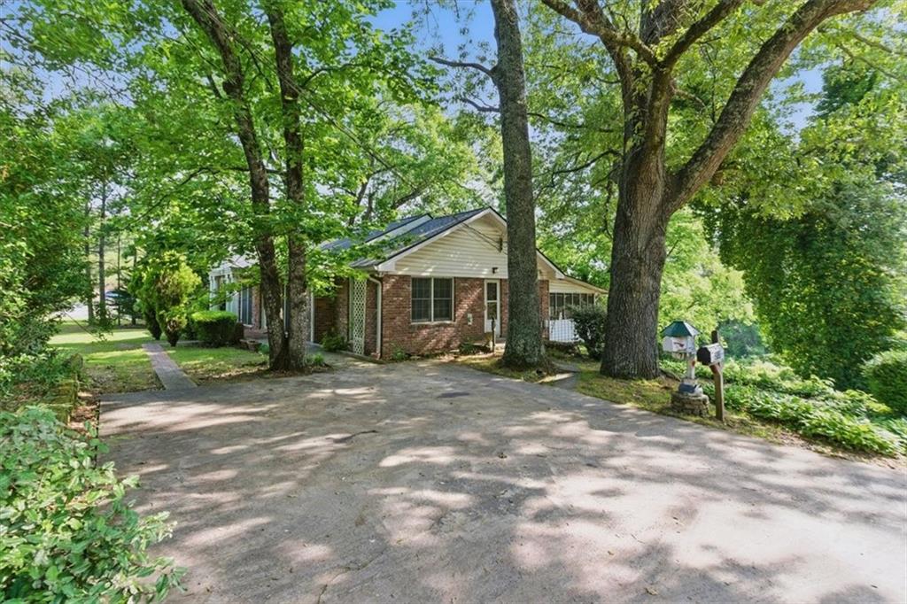 2105 Rockmart Road, Rome, Georgia image 4