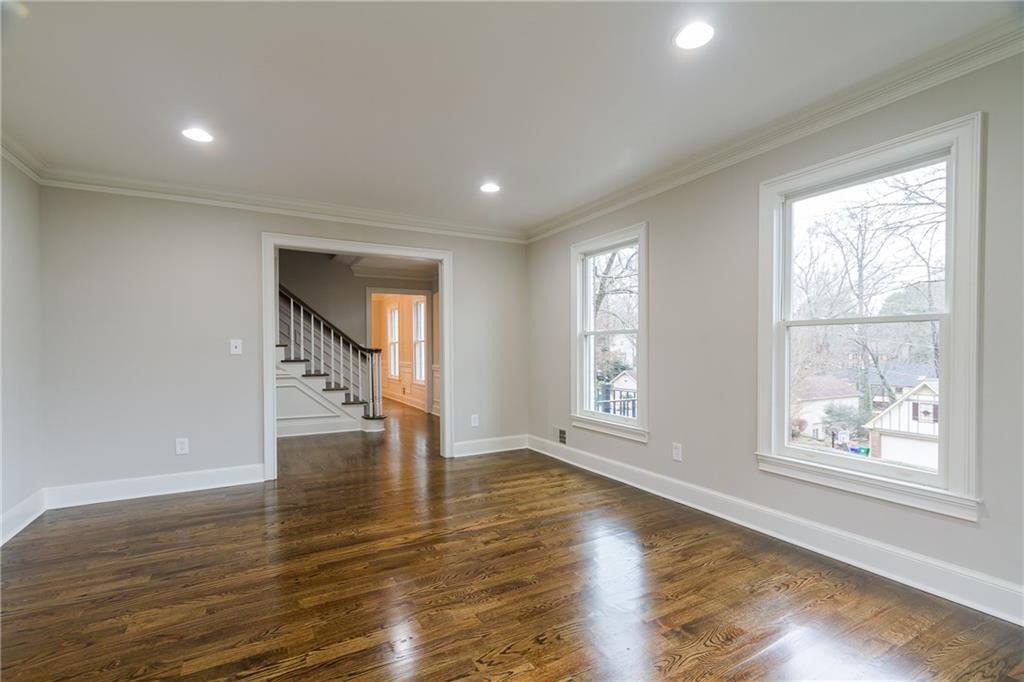 1565 Summerset Drive