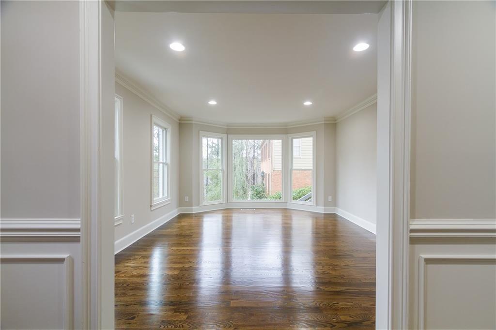 1565 Summerset Drive