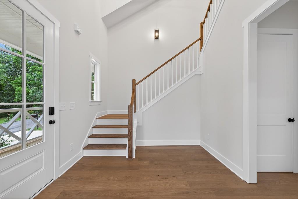 305 Milledge Avenue
