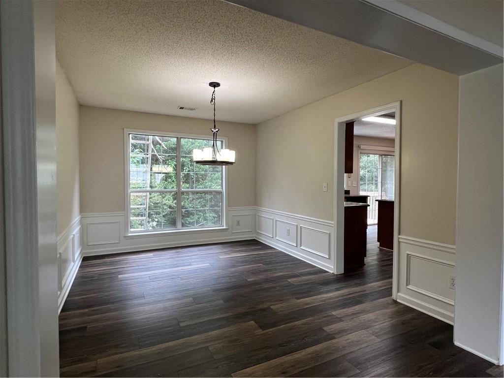 11800 Carriage Park Lane