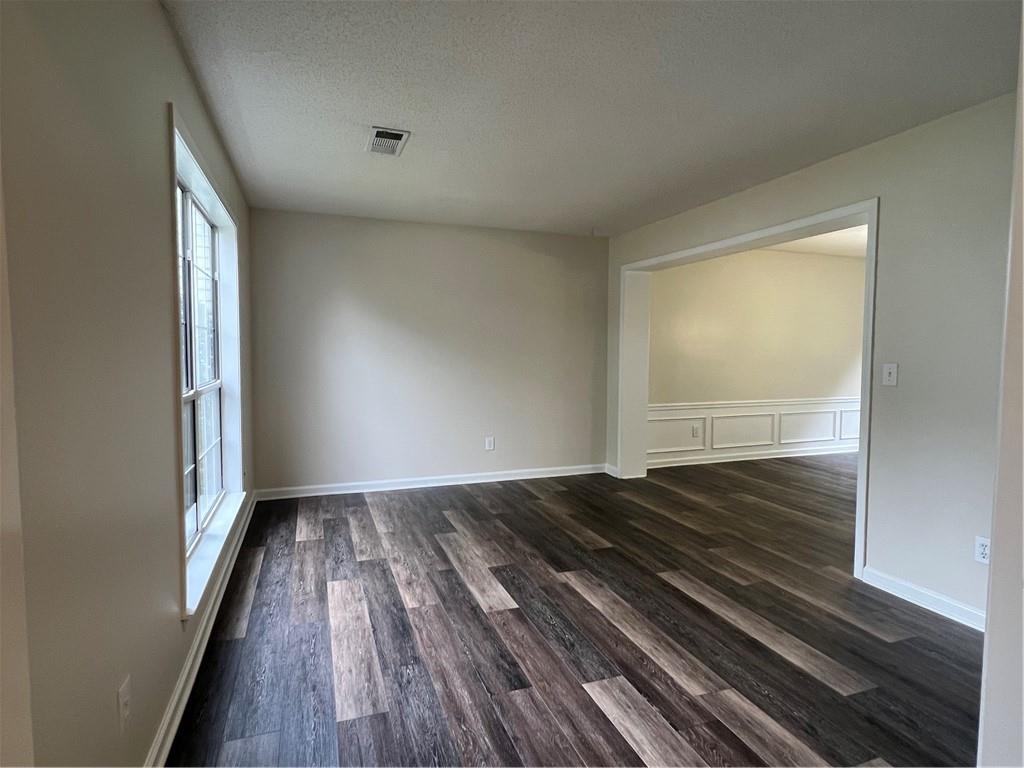 11800 Carriage Park Lane