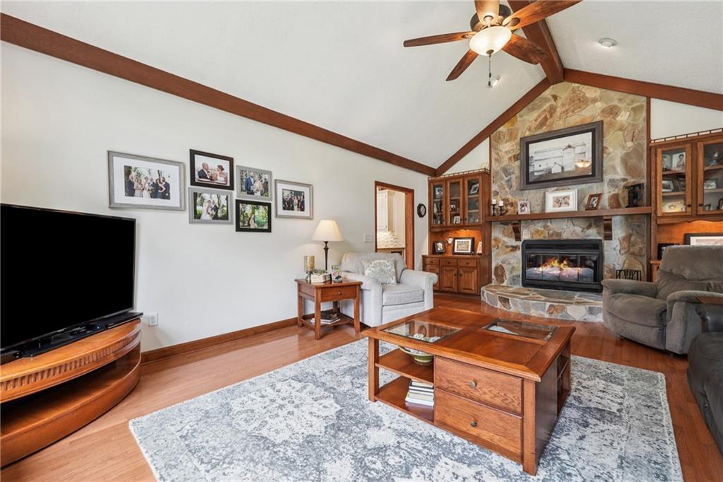 Brentwood Hills - Residential
