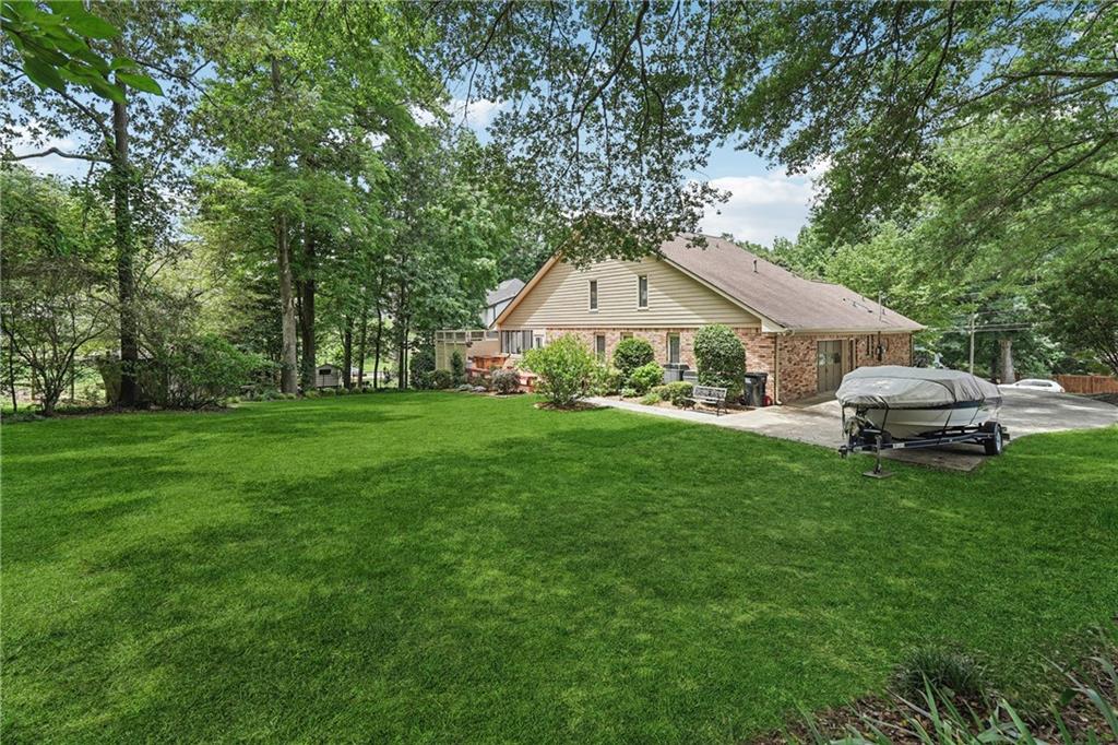 Brentwood Hills - Residential