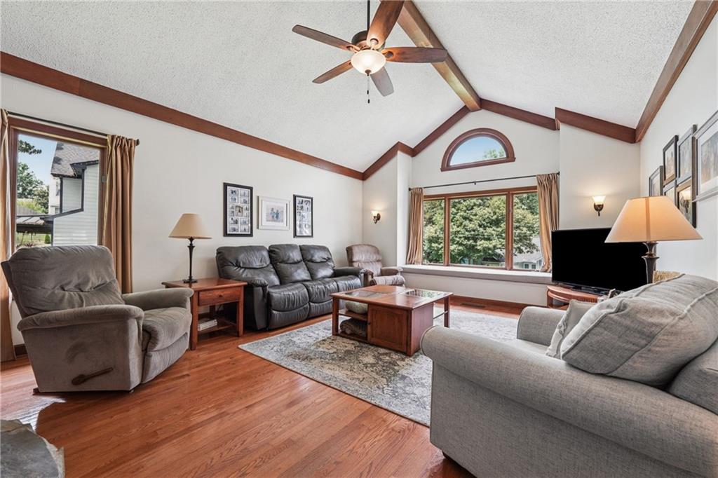 Brentwood Hills - Residential