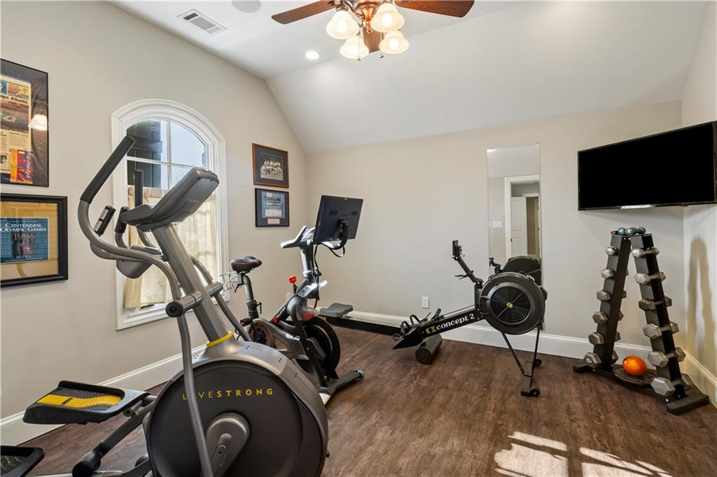 571 Glen Eagles Circle, Marietta, Georgia image 47