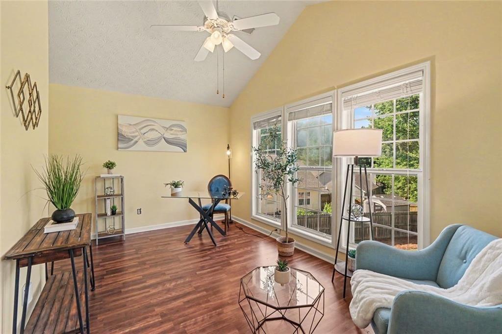 1621 Cregon Court