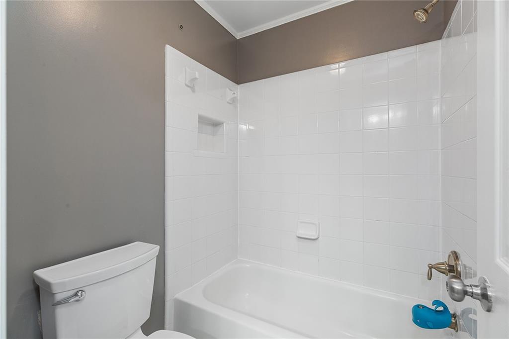 138 Grand Avenue, Suwanee, Georgia image 37