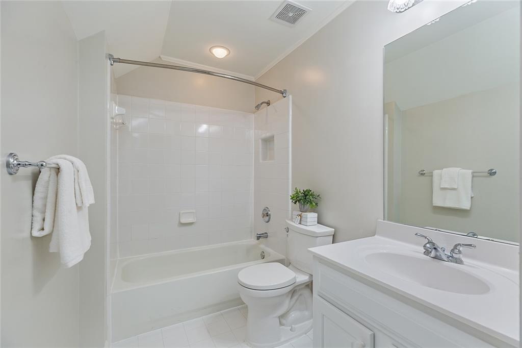 138 Grand Avenue, Suwanee, Georgia image 40