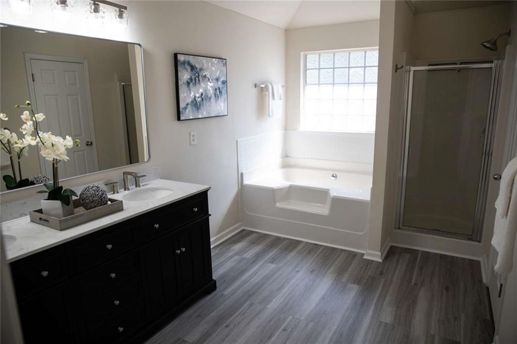 1045 Pebble Creek Trail