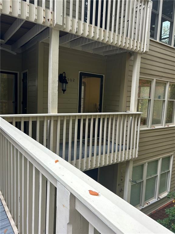 102 Bainbridge Drive