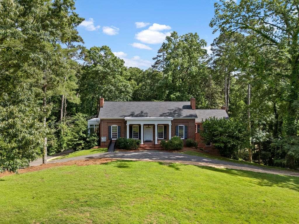 21 Rockridge Road