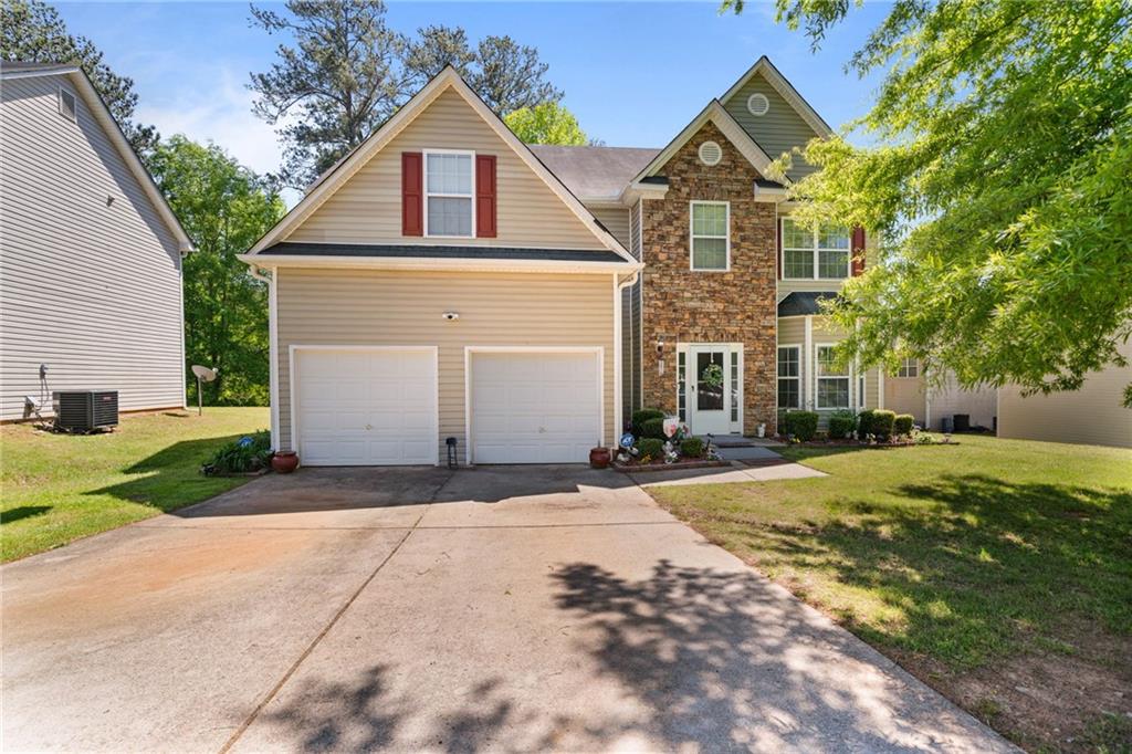 8006 Bradshaw Court, Douglasville, Georgia image 1