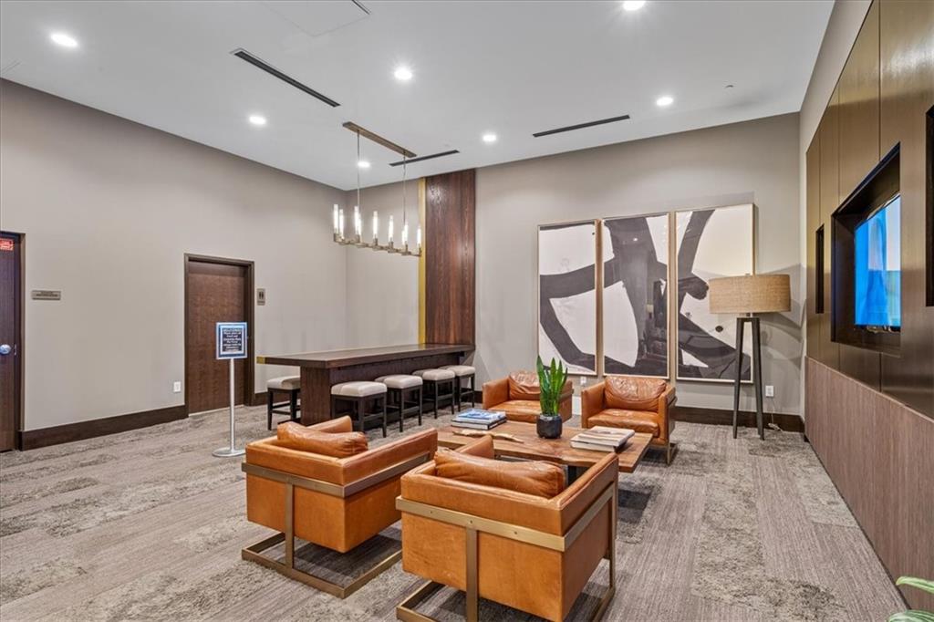 855 Peachtree Street NE 2713