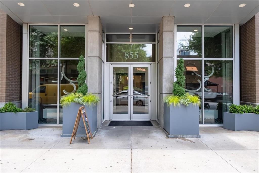 855 Peachtree Street NE 2713