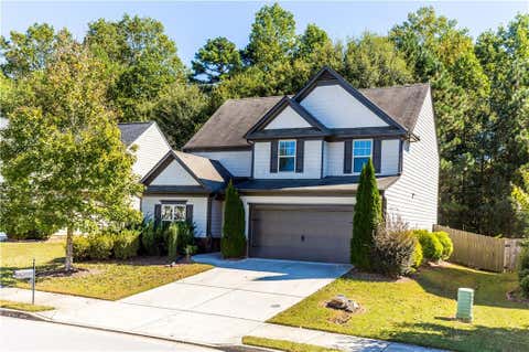 Homes For Sale - 4245 Pearhaven Lane<br/> Gainesville, GA 30504