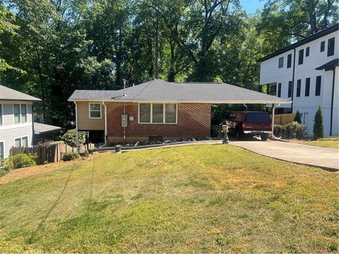 Photo of 519 Chevelle Lane, Decatur, GA 30030 (MLS # 7760227)