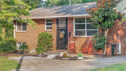 Homes For Sale - 2600 Benson Poole Road<br/> Cobb County, Smyrna, GA 30082
