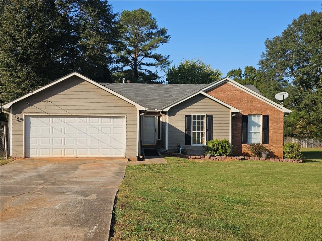 3684 Paddington Trail, Rex, Georgia image 1