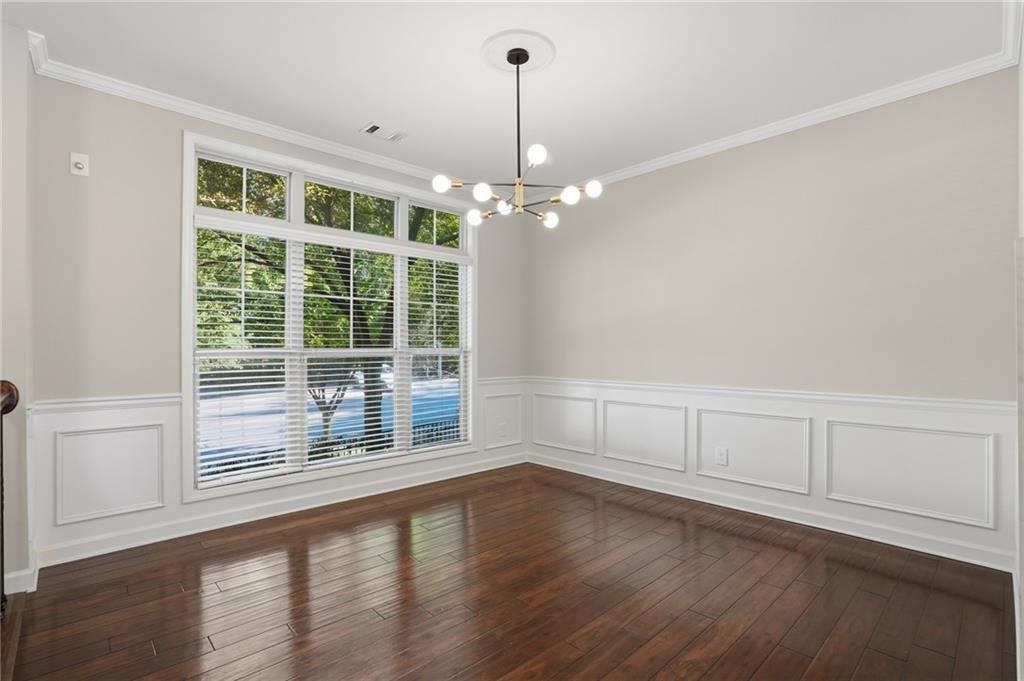 1221 Lavista Road NE