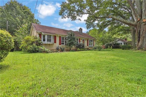 Homes For Sale - 4636 Chamblee Tucker Road<br/> Tucker, GA 30084