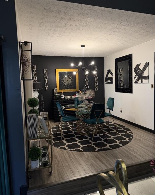 3325 Estate Lake Drive