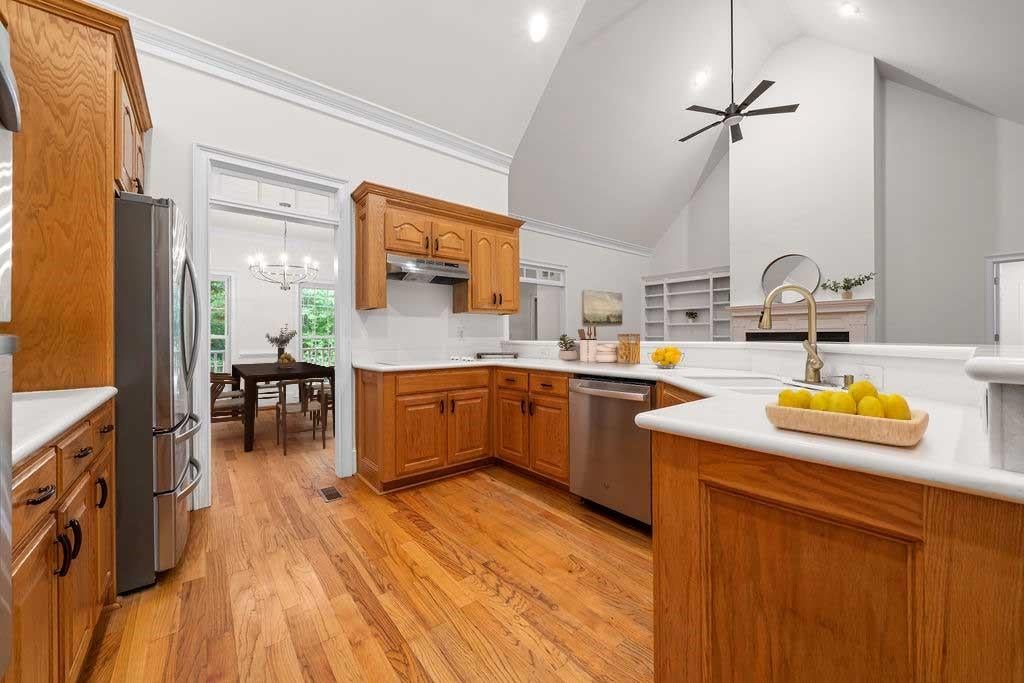 23 Lookout Court