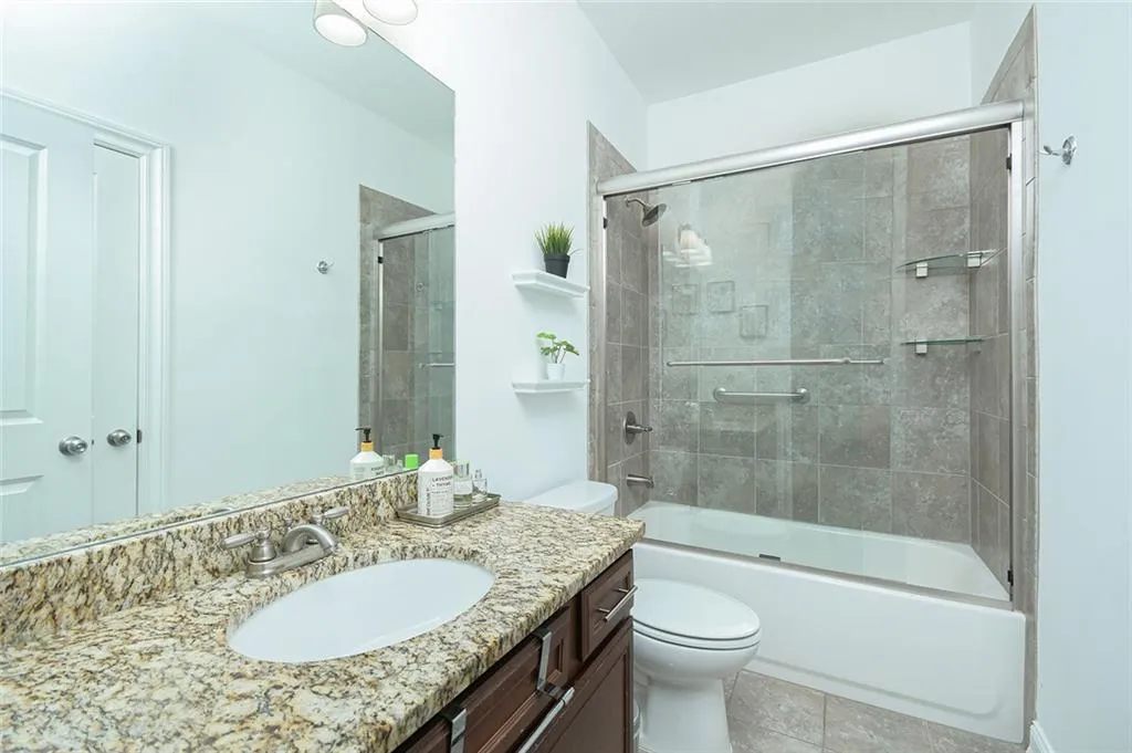 Alpharetta, Georgia 30004, United States, 5 Bedrooms Bedrooms, ,5 BathroomsBathrooms,Residential,Active,117567