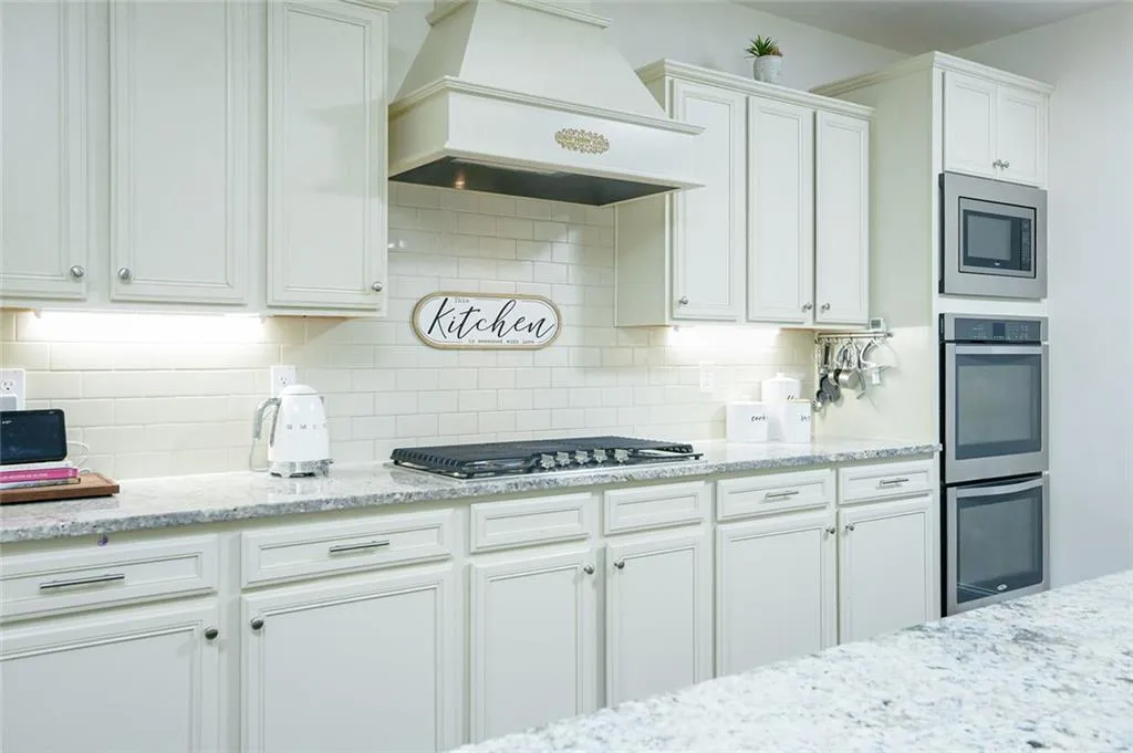 Alpharetta, Georgia 30004, United States, 5 Bedrooms Bedrooms, ,5 BathroomsBathrooms,Residential,Active,117567