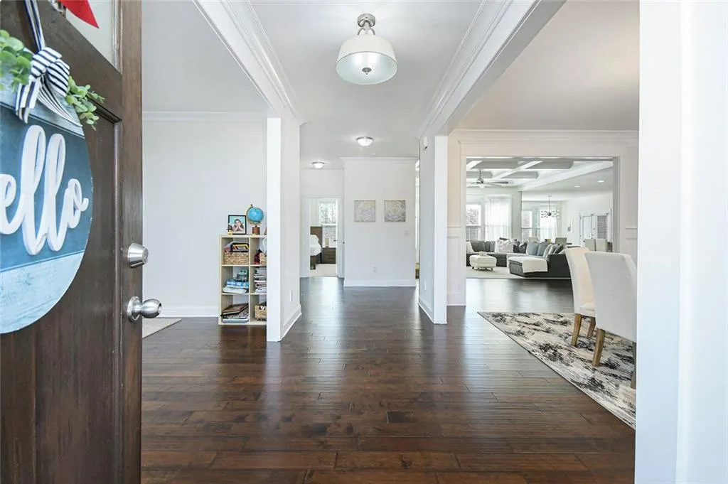 Alpharetta, Georgia 30004, United States, 5 Bedrooms Bedrooms, ,5 BathroomsBathrooms,Residential,Active,117567