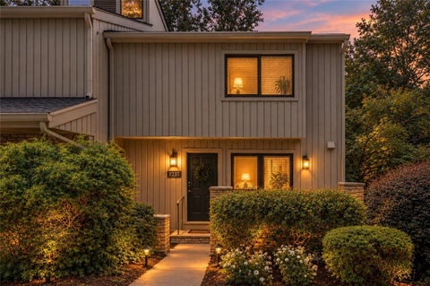 Photo of 1237 Druid Knoll Dr DR NE, Brookhaven, GA 30319 (MLS # 7860076)