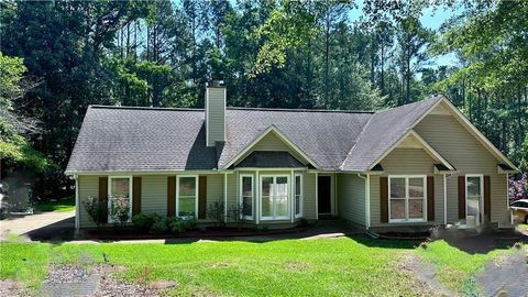 A home in Newnan