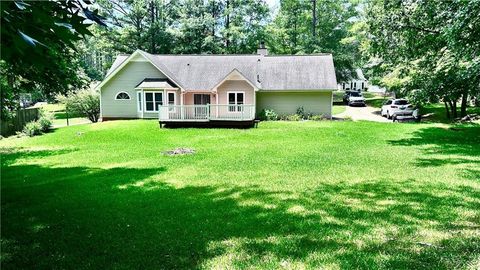 A home in Newnan