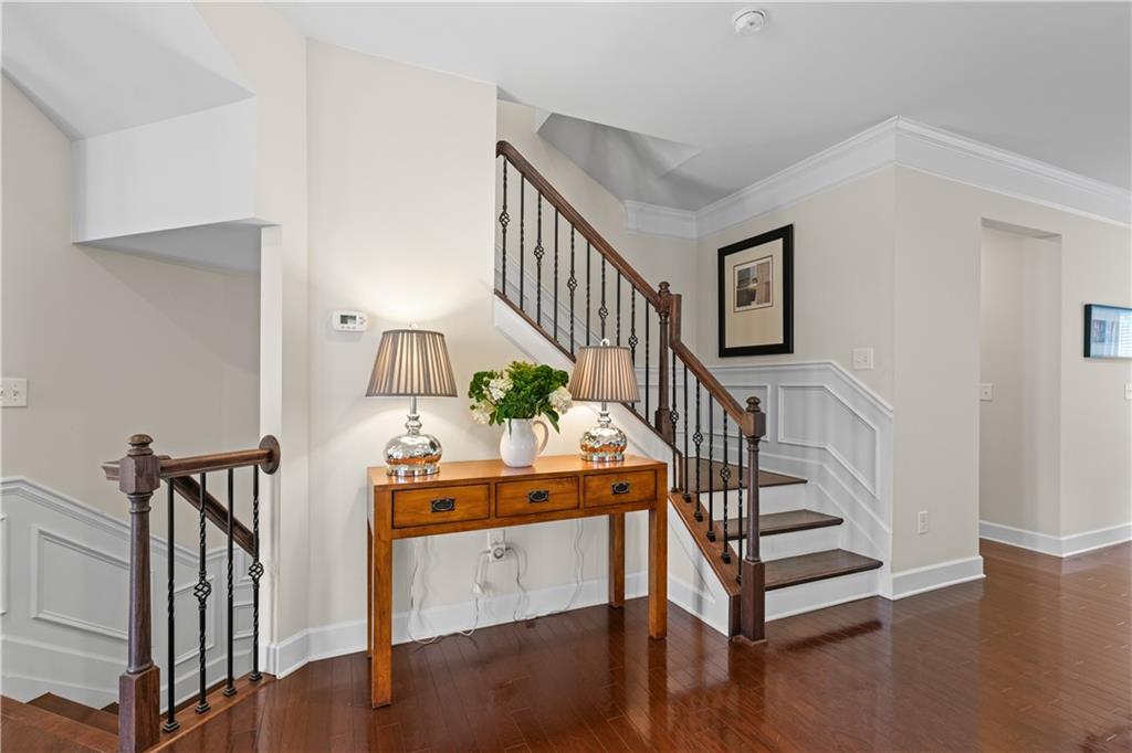 2428 Hadlow Lane 25