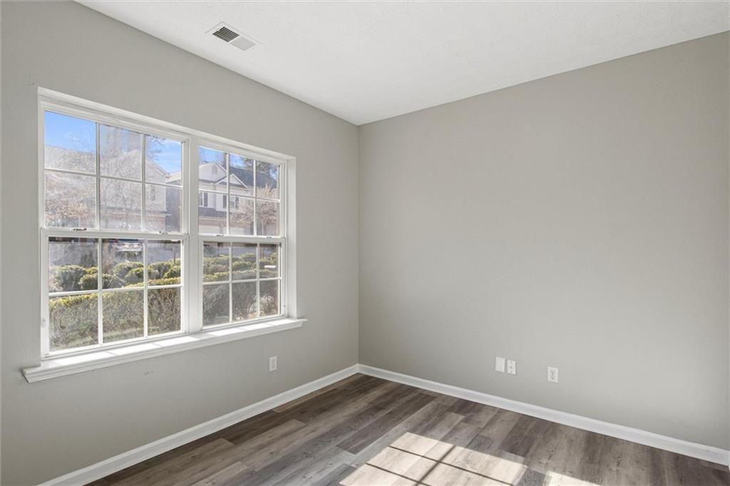 5667 CASCADE Run SW