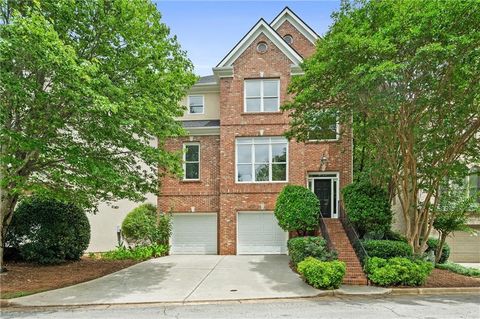 Photo of 2434 Vivian Circle, Decatur, GA 30030 (MLS # 7794590)