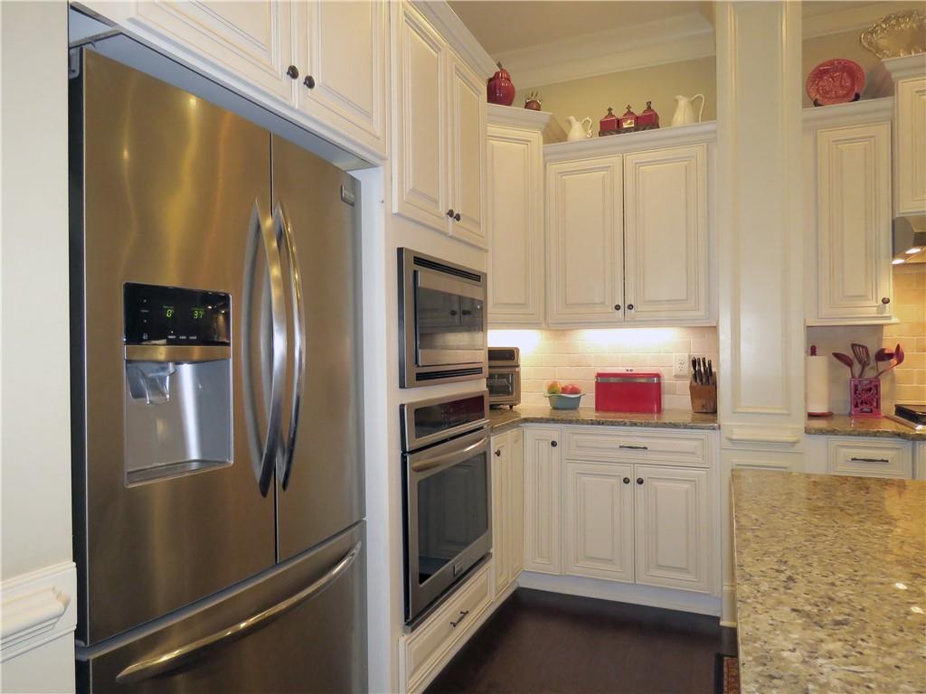 118 Cedarcrest Village Court, Acworth, Georgia image 7