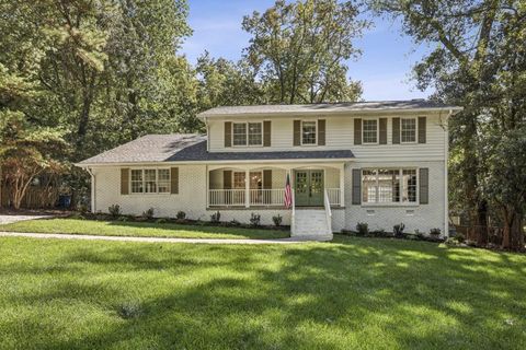 Photo of 4082 McClatchey Circle NE, Atlanta, GA 30342 (MLS # 7667113)