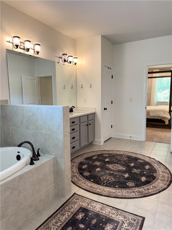 4736 Landing Water Path, Buford, Georgia image 42