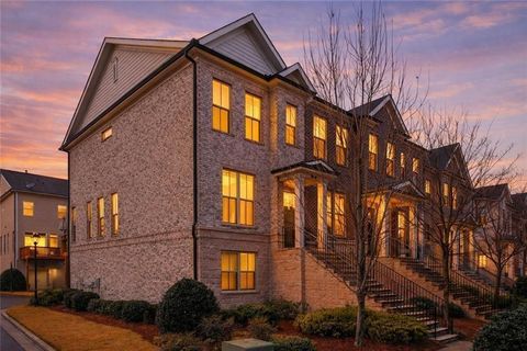 Townhouse For Sale - 4219 Deming Circle<br/> Sandy Springs, GA 30342