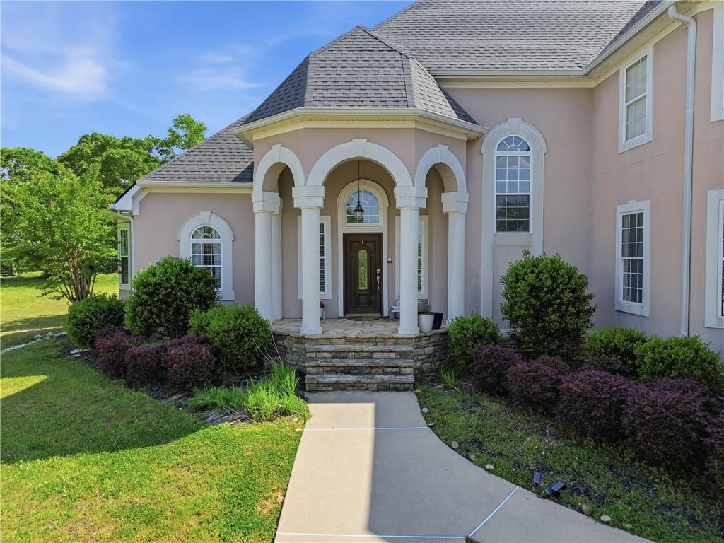 31 Meadow Lakes Terrace