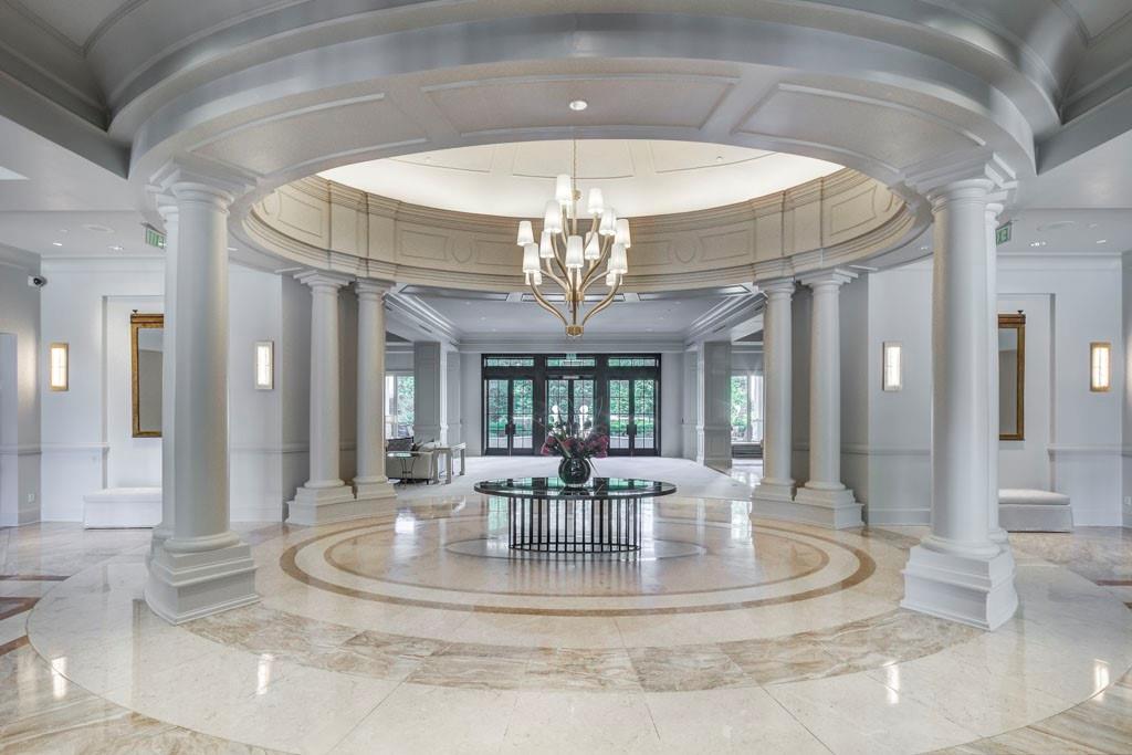 2500 Peachtree Road NW 606N