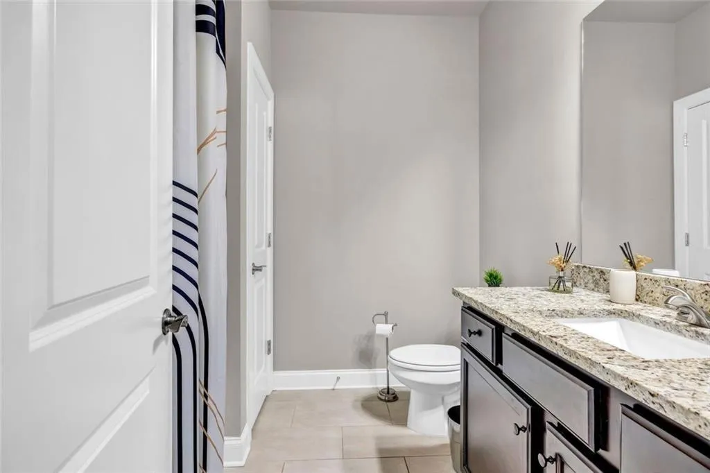 Douglasville, Georgia 30135, United States, 5 Bedrooms Bedrooms, ,3 BathroomsBathrooms,Residential,Active,226497